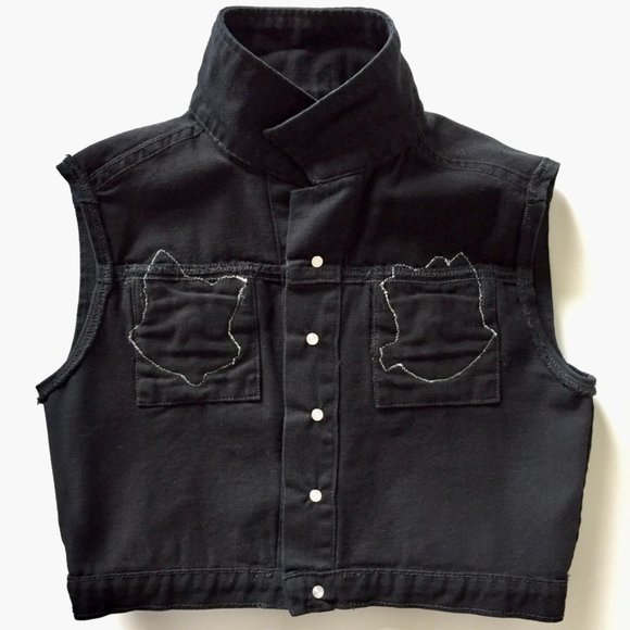 Cats in Love - Cropped Denim Vest - Embroidered Patches - XS - Picture 5 of 9